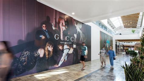 gucci galleria roseville ca.